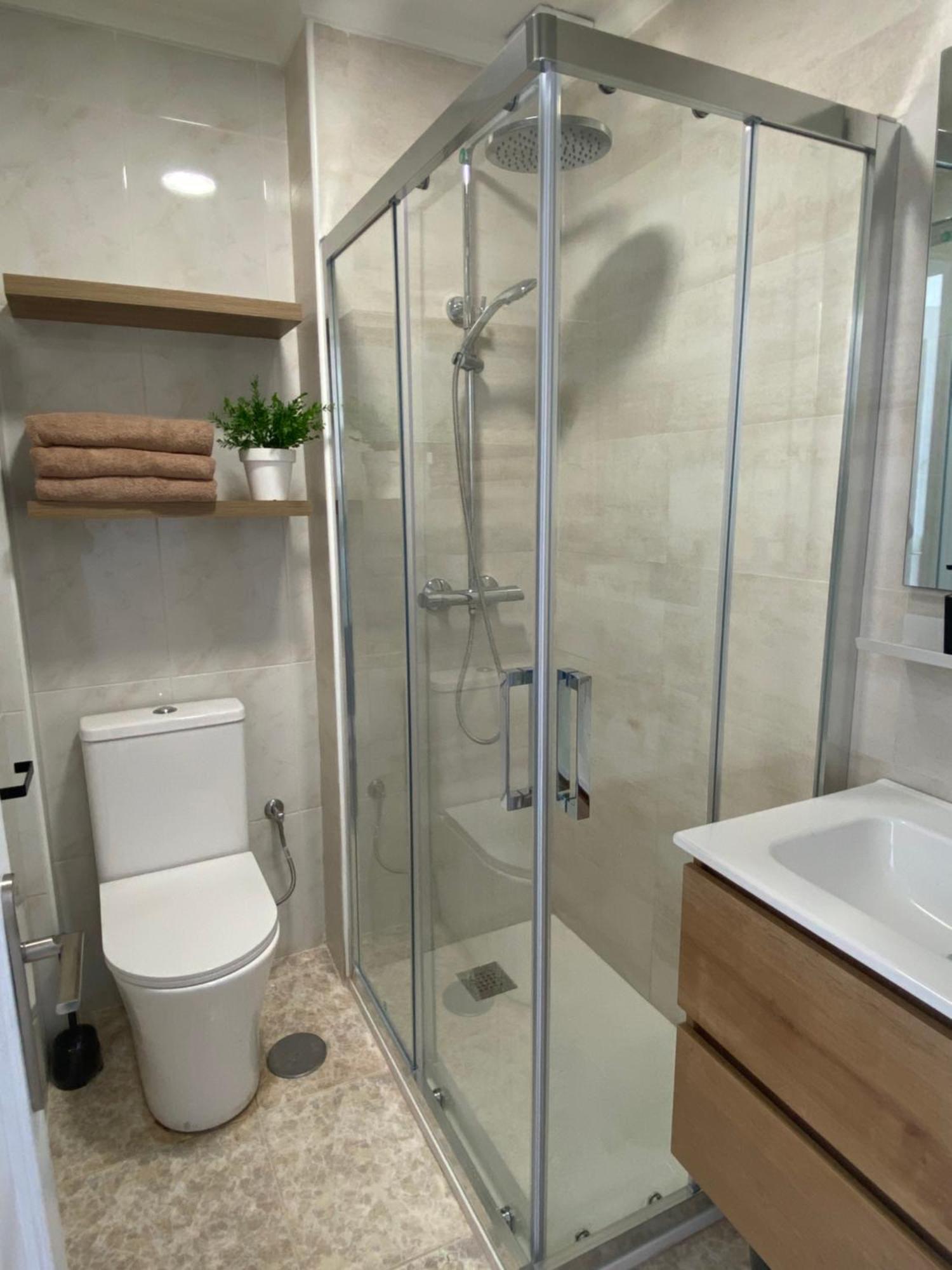 Apartamento Nuevo Zona General Davila Cerca De Las Playas De Сантандер Екстер'єр фото